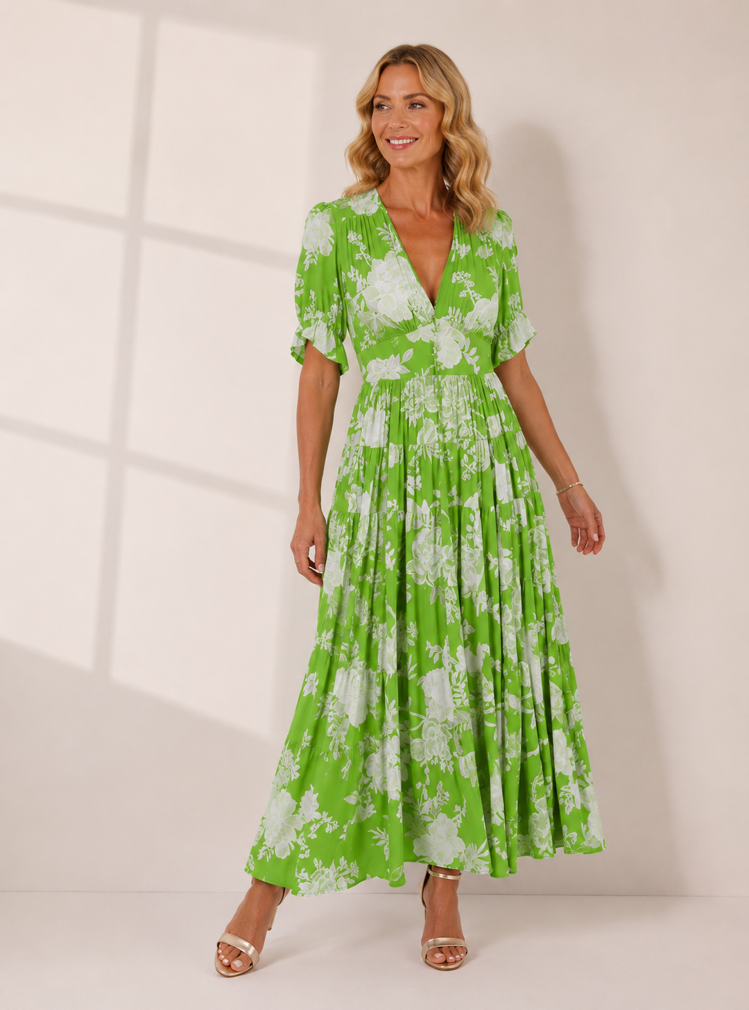 Minelda | Elegant Floral V-neck Dress