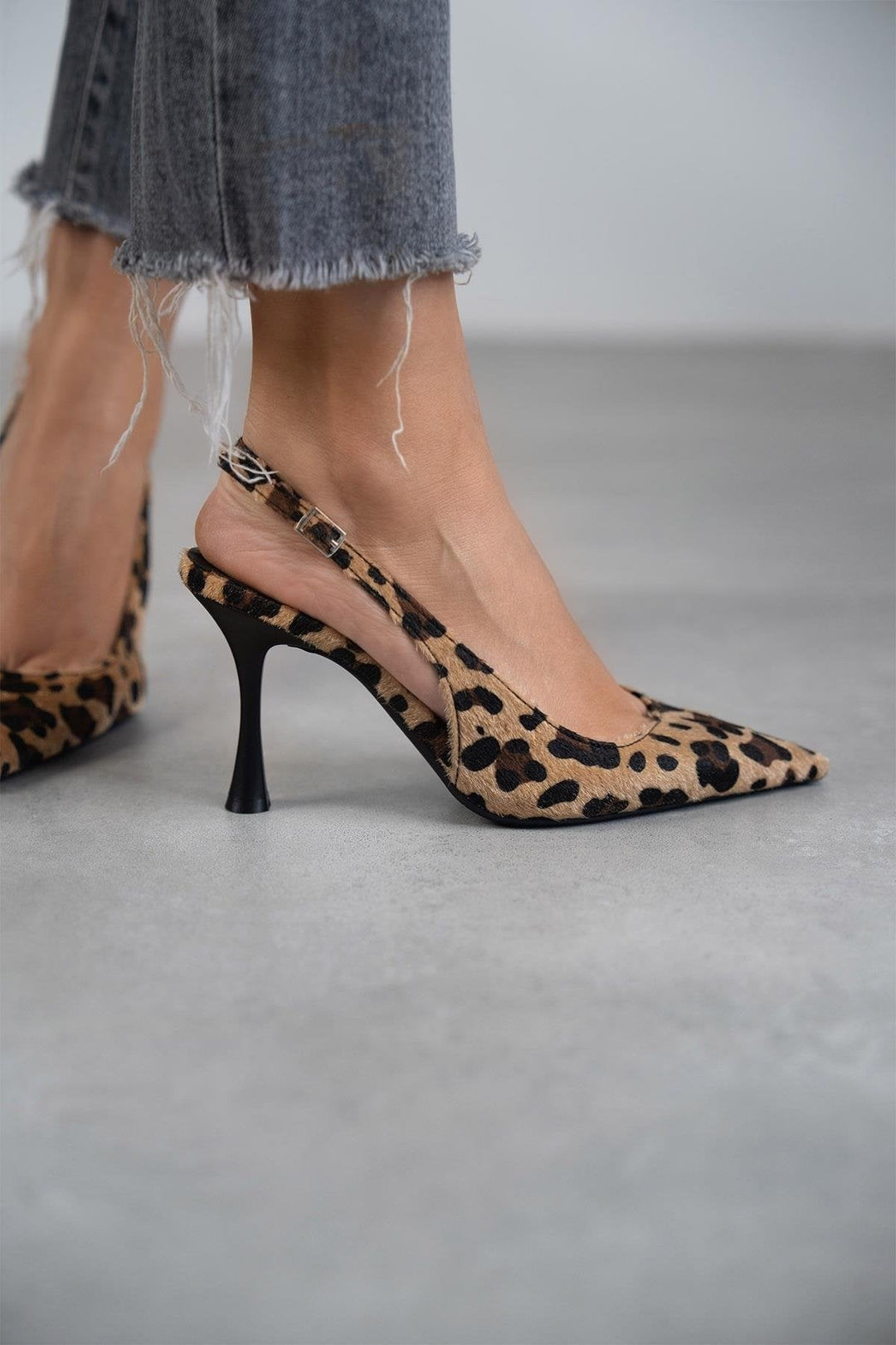 Isabriella™ | Slingback Heels